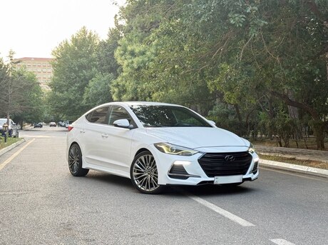 Hyundai Elantra 2016