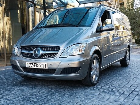 Mercedes Viano 2009