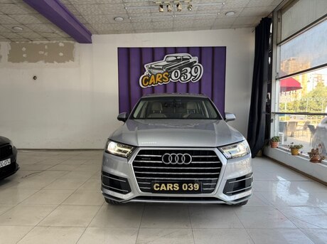Audi Q7 2017