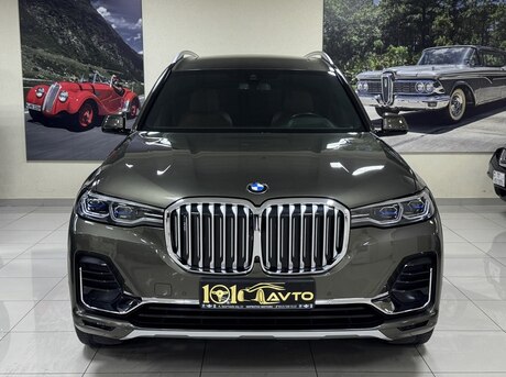 BMW X7 2020