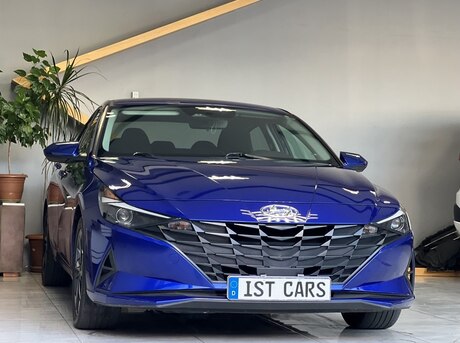 Hyundai Elantra 2023