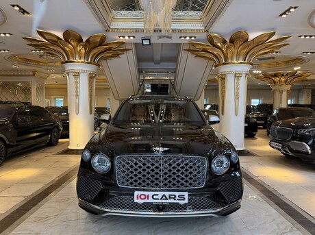 Bentley Bentayga 2024
