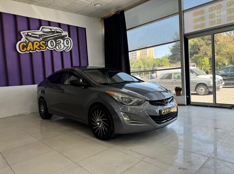 Hyundai Elantra 2012