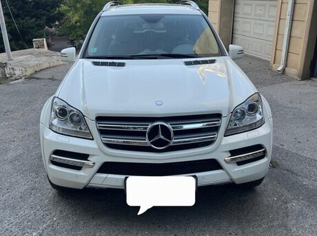 Mercedes GL 500 4MATIC 2011