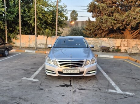 Mercedes E 220 2013