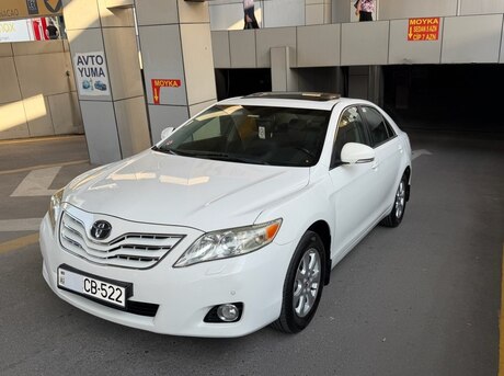 Toyota Camry 2011
