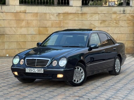 Mercedes E 270 2000