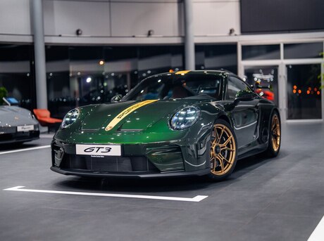 Porsche  2026