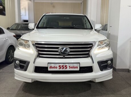 Lexus LX 570 2013