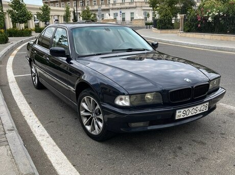 BMW 728 1998