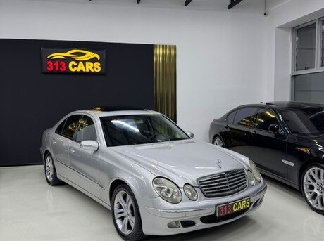 Mercedes E 240 2003