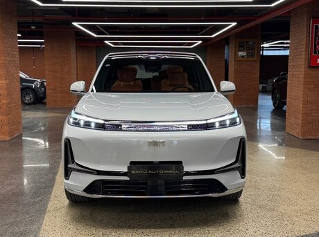 Geely  2025