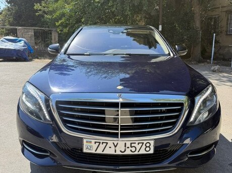Mercedes  2016