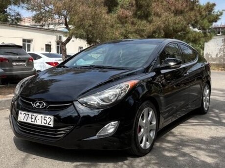 Hyundai Elantra 2012