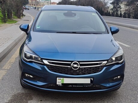 Opel Astra 2016