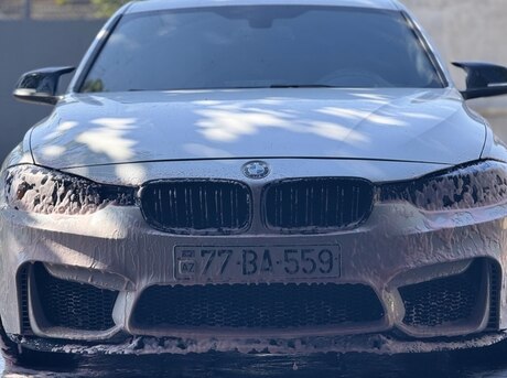 BMW 328 2012