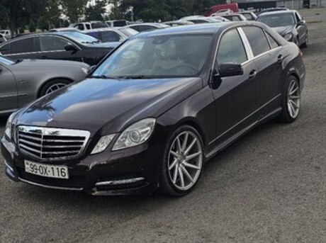 Mercedes E 350 4MATIC 2009