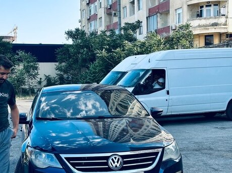 Volkswagen Passat CC 2010