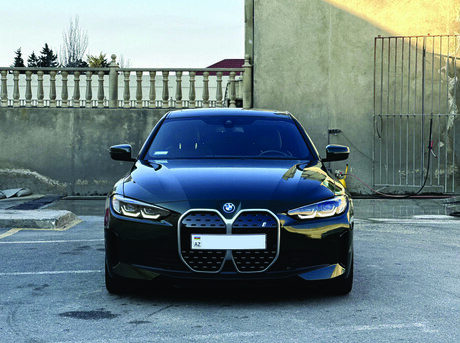 BMW i4 2024