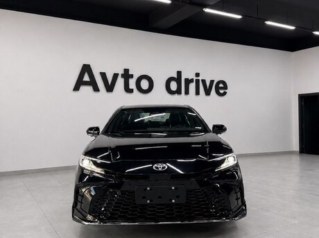 Toyota Camry 2026