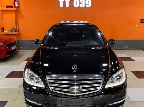 Mercedes S 500 2010