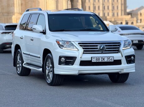 Lexus LX 570 2012