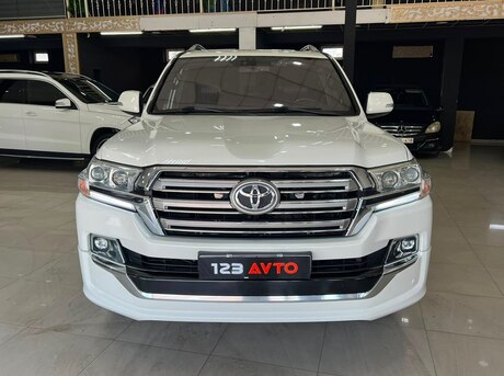 Toyota Land Cruiser 2013
