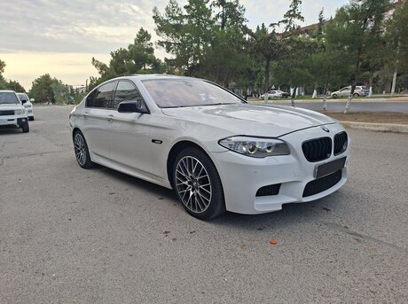 BMW 523 2011