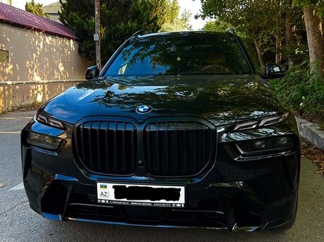 BMW X7 2023