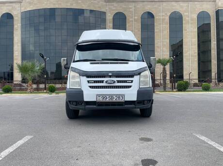 Ford Transit 2010
