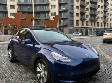 Tesla Model Y 2022
