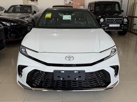 Toyota Camry 2026
