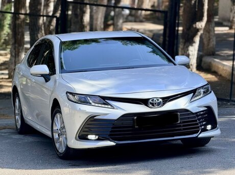 Toyota Camry 2022