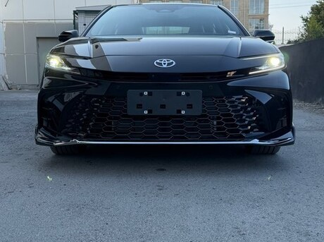 Toyota Camry 2026