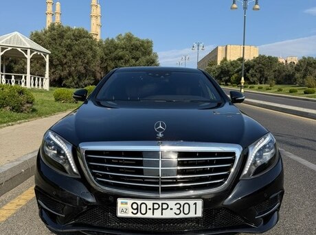 Mercedes  2017