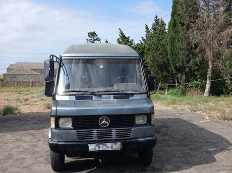 Mercedes 208 D 1992