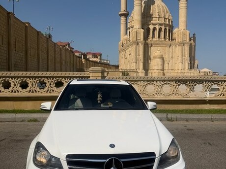 Mercedes C 250 2014