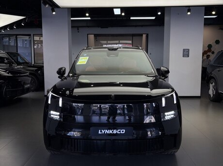 Lynk &amp; Co  2025