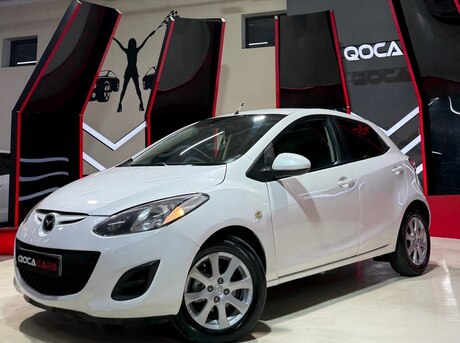 Mazda 2 2013