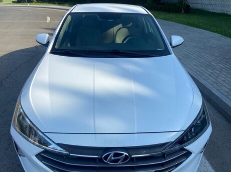 Hyundai Elantra 2018