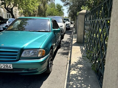 Mercedes C 240 1998