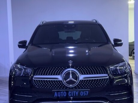 Mercedes  2022