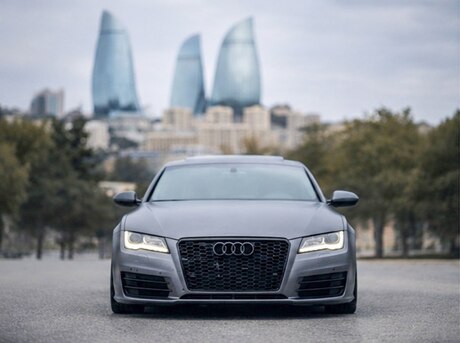 Audi A7 2011