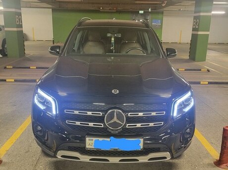 Mercedes GLB 200 4MATIC 2020