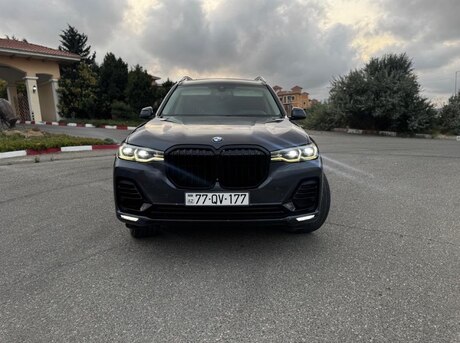 BMW X7 2019