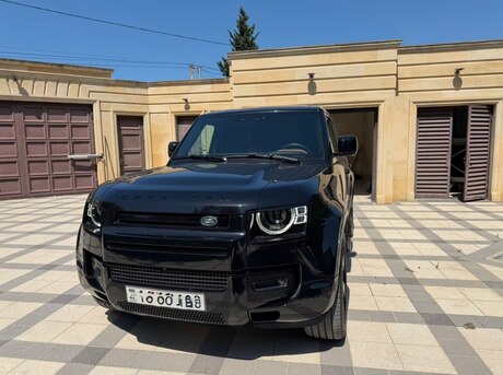 Land Rover Defender 2023