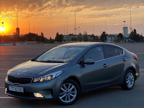 Kia K3 2016
