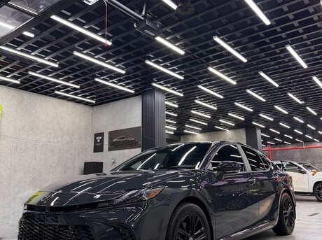 Toyota Camry 2024