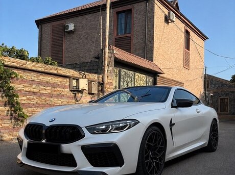 BMW M8 2021
