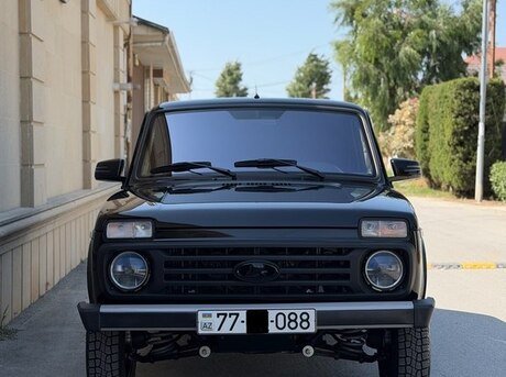LADA (VAZ) Niva 2025